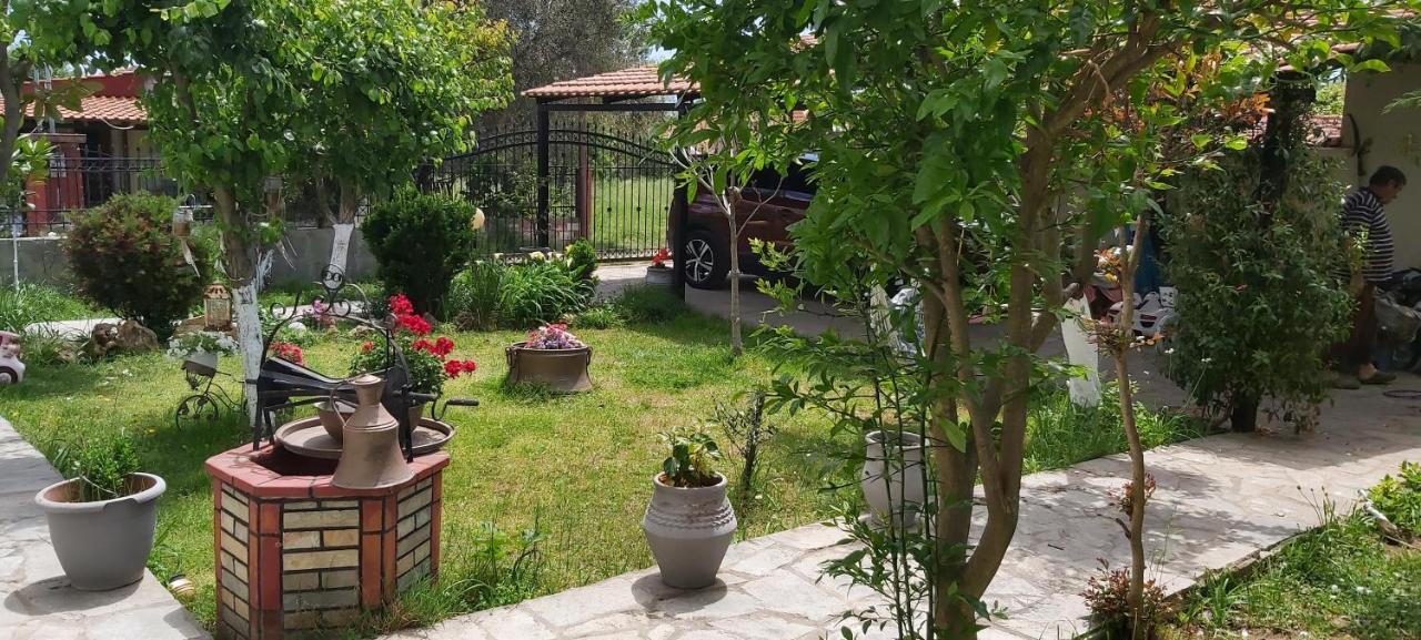 Sofia'S Cottage 아스프로발타 외부 사진