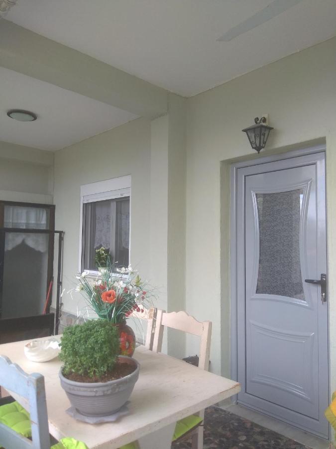 Sofia'S Cottage 아스프로발타 외부 사진